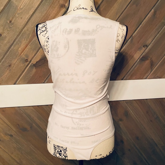 NWOT FashionNova White Flow Top Bodysuit - Picture 4 of 5